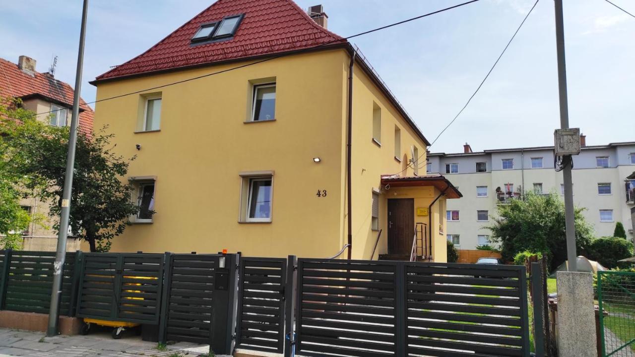 Apartament Przy Wroclawskim Stadionie 外观 照片